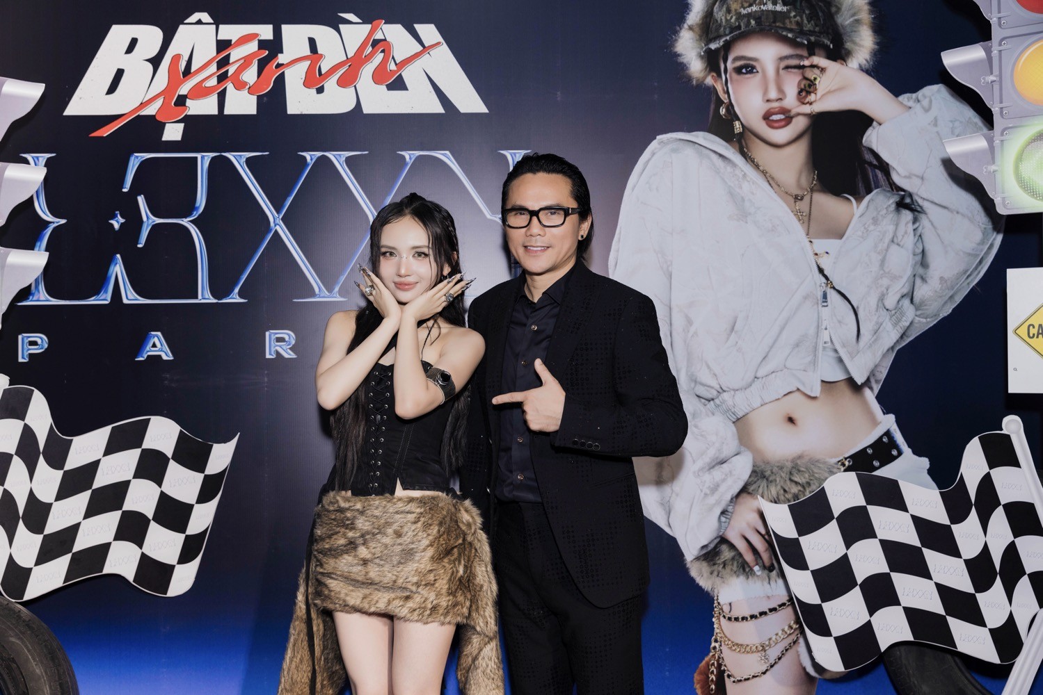 Nhìn lại những khoảnh khắc đáng yêu của LEXXY cùng bố Tú Dưa