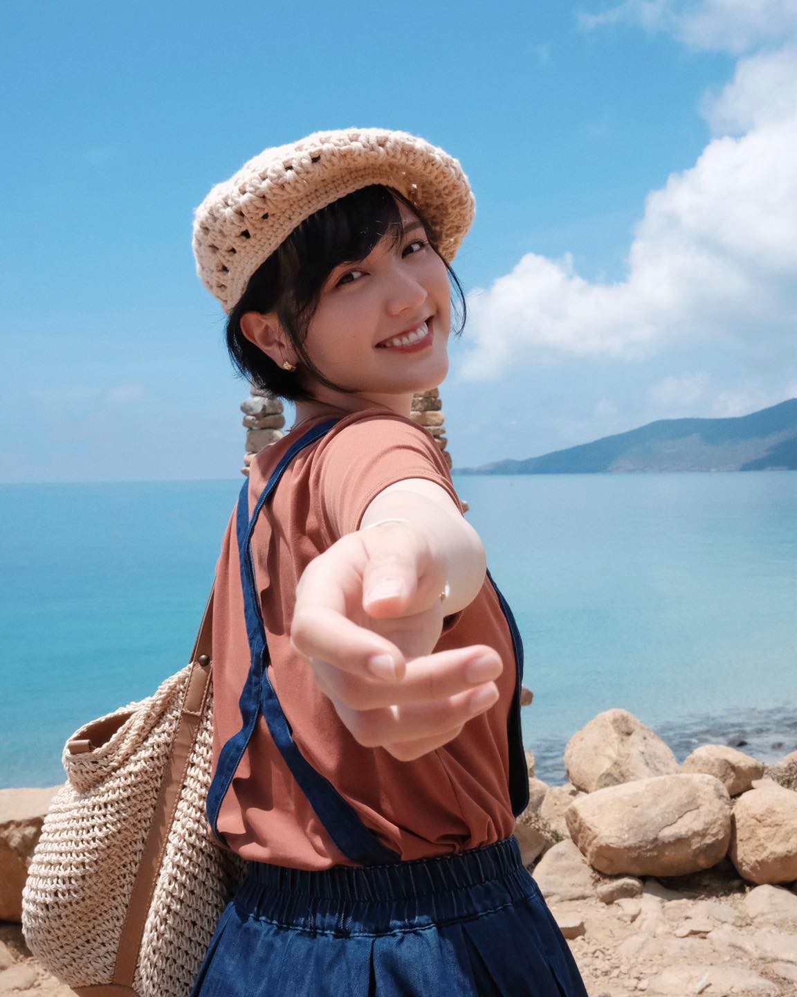 Hải Tú gây xôn xao khi loạt ảnh nghệ thuật cũ của cô bất ngờ được chia sẻ lại