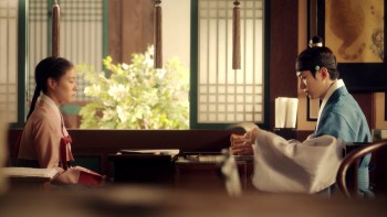 Đạo diễn phim 'Tình yêu đế vương' nói gì về hai diễn viên chính Lee Jun Ho (2PM) và Lee Se Young?