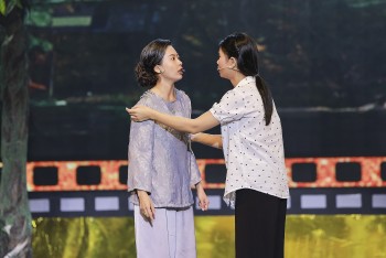 'Gương mặt điện ảnh 2025': Đạo diễn Phương Điền chấm cho Hồng Duyên 10 điểm ngay tại chỗ