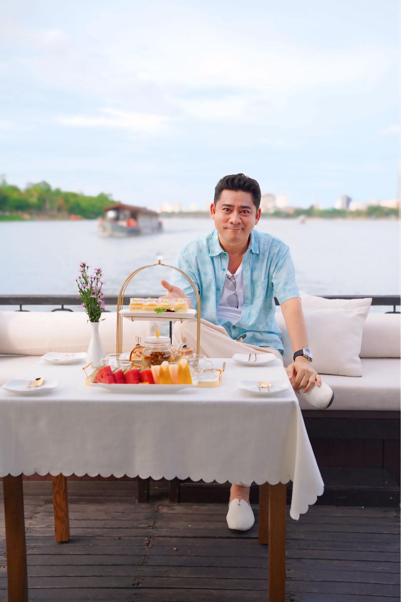 Nam diễn viên Huỳnh Anh Tuấn lên tiếng bác bỏ tin đồn 'Đột quỵ do nghiện rượu'