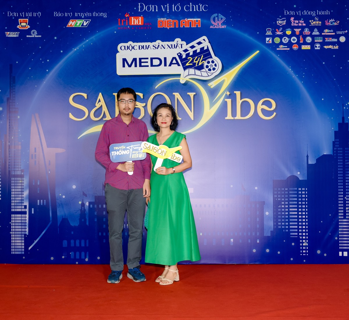 Dàn ban giám khảo và khách mời VIP trên thảm đỏ Gala Media24h 2025