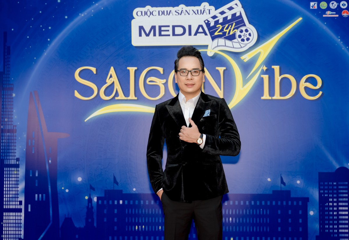 Dàn ban giám khảo và khách mời VIP trên thảm đỏ Gala Media24h 2025