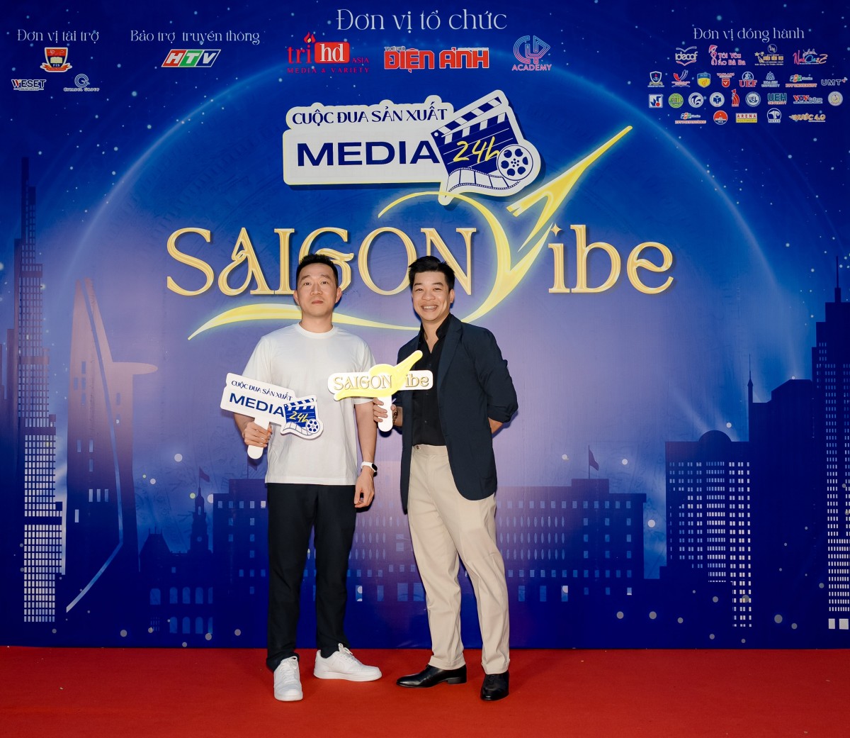 Dàn ban giám khảo và khách mời VIP trên thảm đỏ Gala Media24h 2025