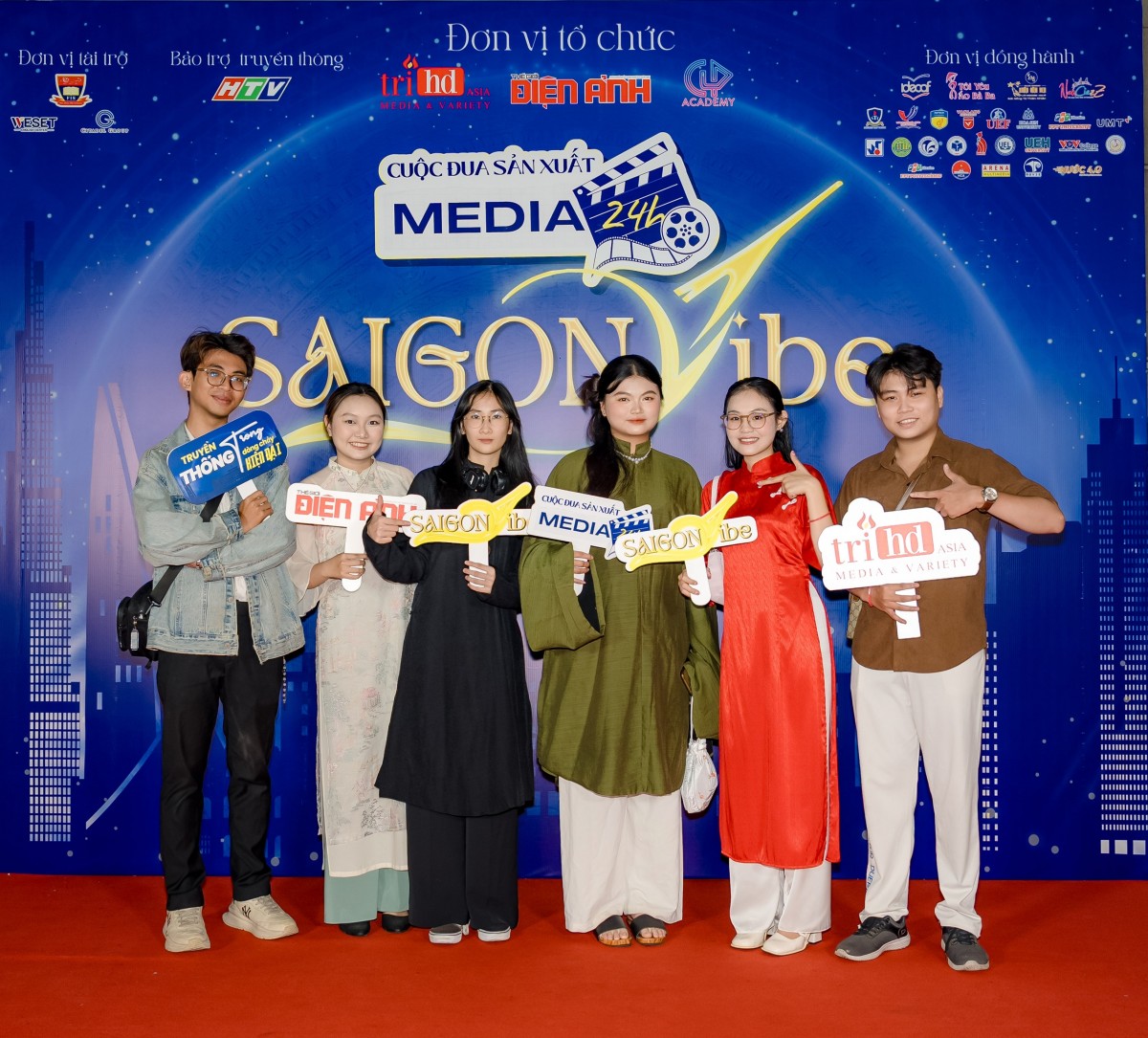 Khi Đội Chơi So Độ Slay Trên Thảm Đỏ Gala Media24h 2025