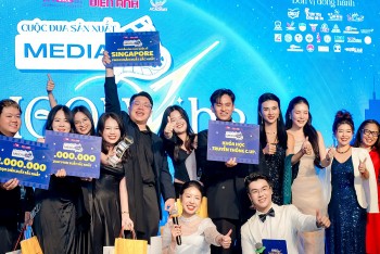 Sinh viên trường Đại học Hutech thắng giải cao nhất tại Media24H 2025 với chuyến làm phim 4N3Đ tại Singapore