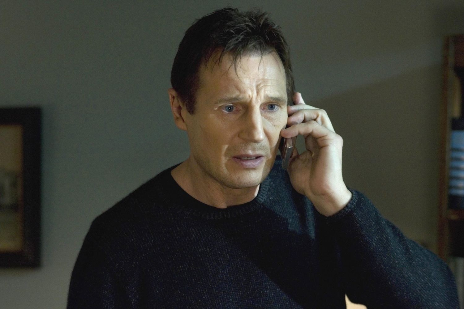 'Già gân' Liam Neeson tái xuất ngoạn mục: Khi sao nam gợi cảm nhất lịch sử điện ảnh hóa Trung úy hài bựa nhất màn ảnh 2025