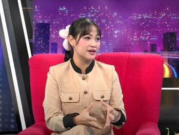 '24h nói thật': Trà Ngọc phản đối cách chăm con bằng công nghệ của nhiều bậc phụ huynh hiện đại