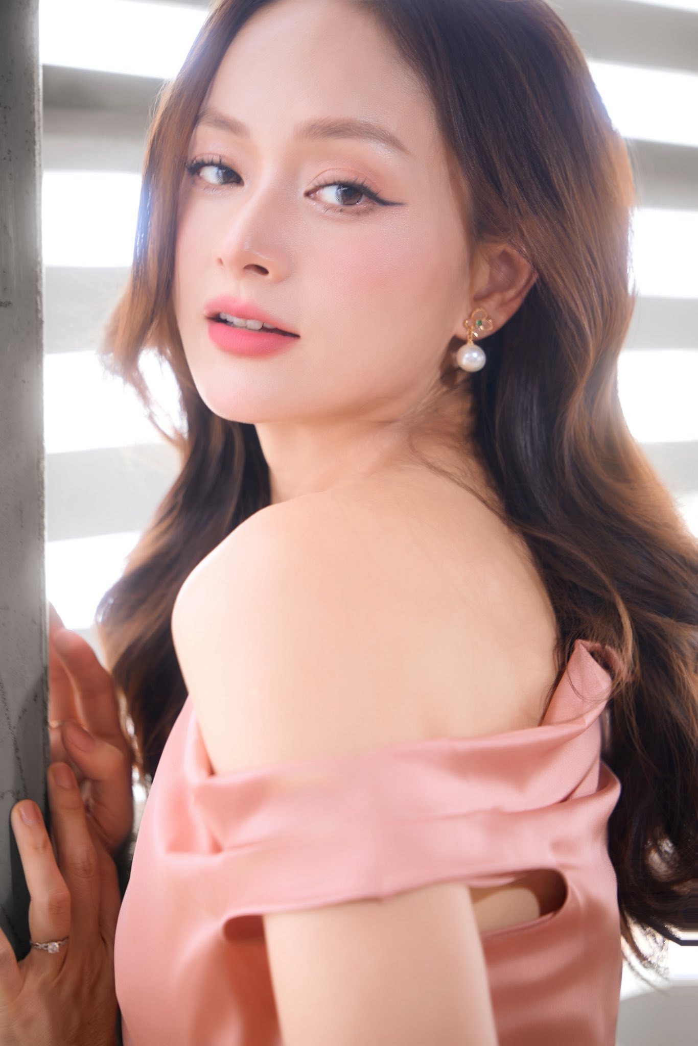 Diễn viên Lan Phương thông báo ly thân với chồng sau 6 năm kết hôn