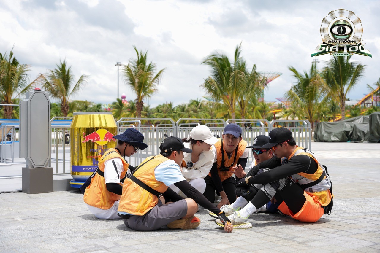 'Đấu trường gia tốc': Cris Phan xứng danh trùm chiến thuật, Wean khiến Hurrykng 'trở tay không kịp'