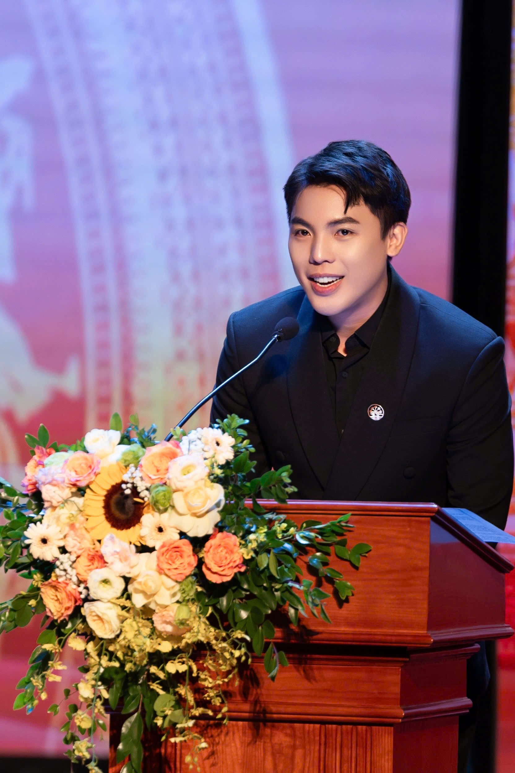 Đạo diễn - Nhà sản xuất Phạm Duy Khánh được bổ nhiệm Chủ nhiệm CLB Nghệ sĩ Thành phố Hải Phòng