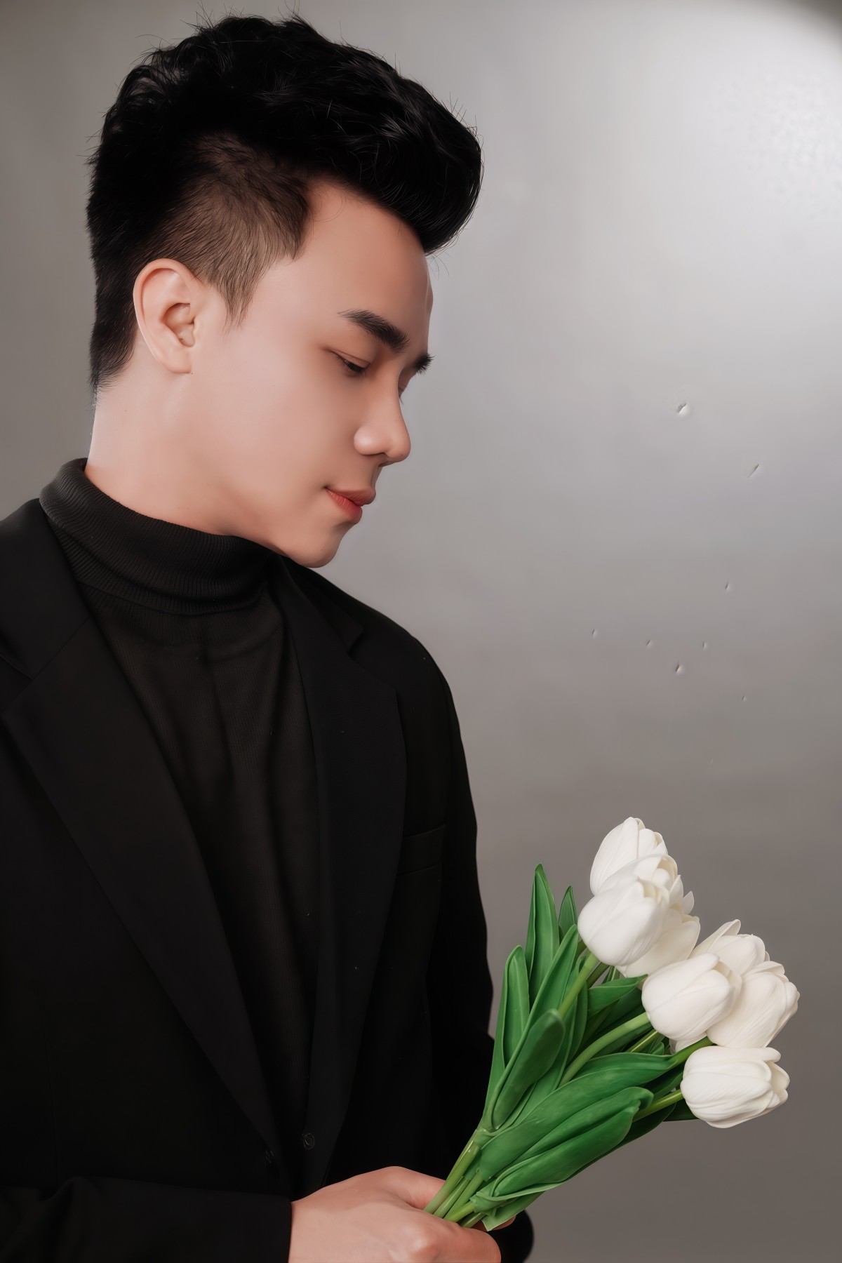 Hồ Khắc Tùng: 'Dòng nhạc dân ca quê hương không bao giờ là cũ!'