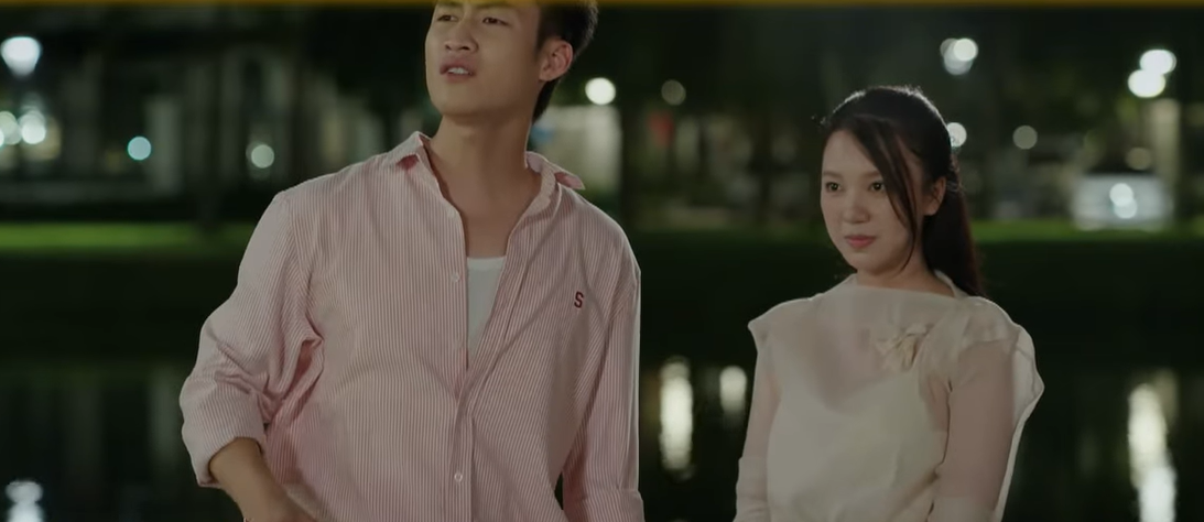 Vương Hạc Đệ & Triệu Lộ Tư bán tạp chí 'đắt như tôm' tươi vì phim hot