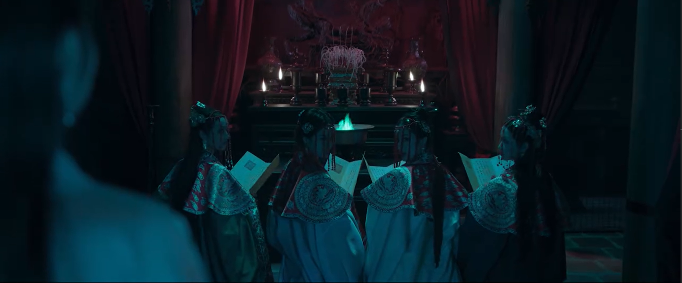 NSND Trung Anh gây bất ngờ khi đóng phim kinh dị 'Khế ước bán dâu' của đạo diễn Lê Văn Kiệt