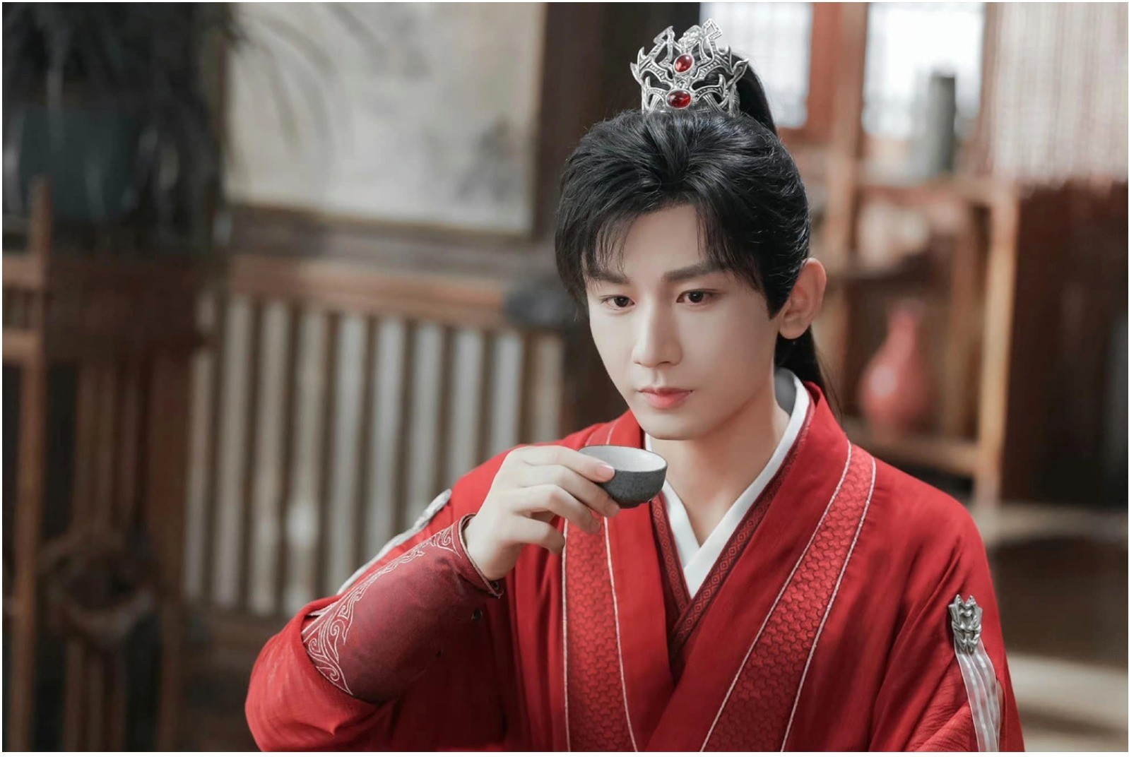 'Liên Hoa kỳ án': Trinh thám phá án kết hợp võ hiệp mới mẻ tại sao trở thành bộ phim thu hút đến vậy?