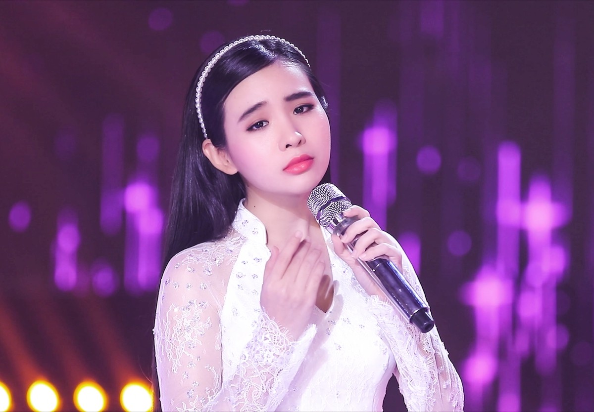 Ca sĩ Quỳnh Trang kết hợp cùng Á quân 'Thần tượng Bolero' Hoàng Ngọc Sơn ra mắt ca khúc 'Yêu trong thầm lặng'