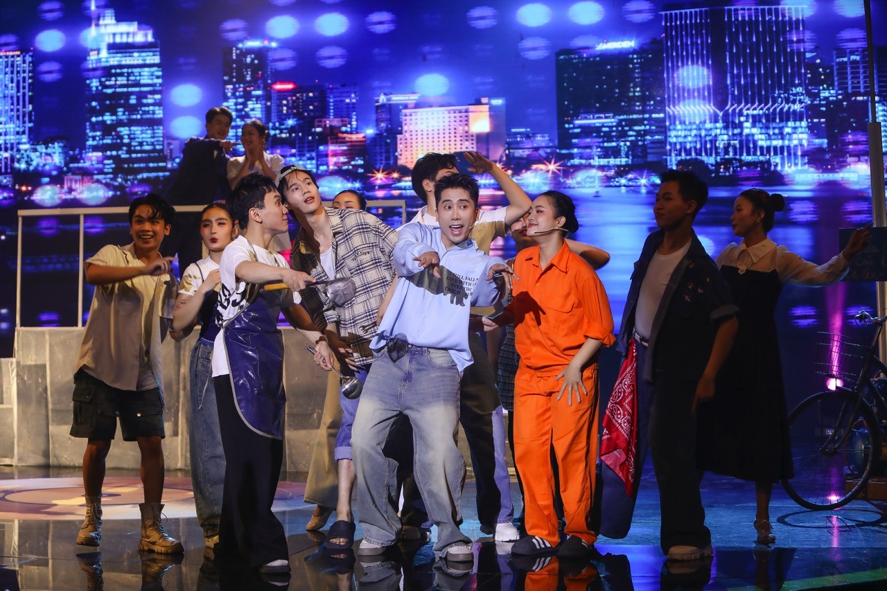 Giám khảo Vũ Thành Vinh đánh giá cao tinh thần dám nghĩ dám làm của Vương Khánh khi đến với 'Tình Bolero 2025'