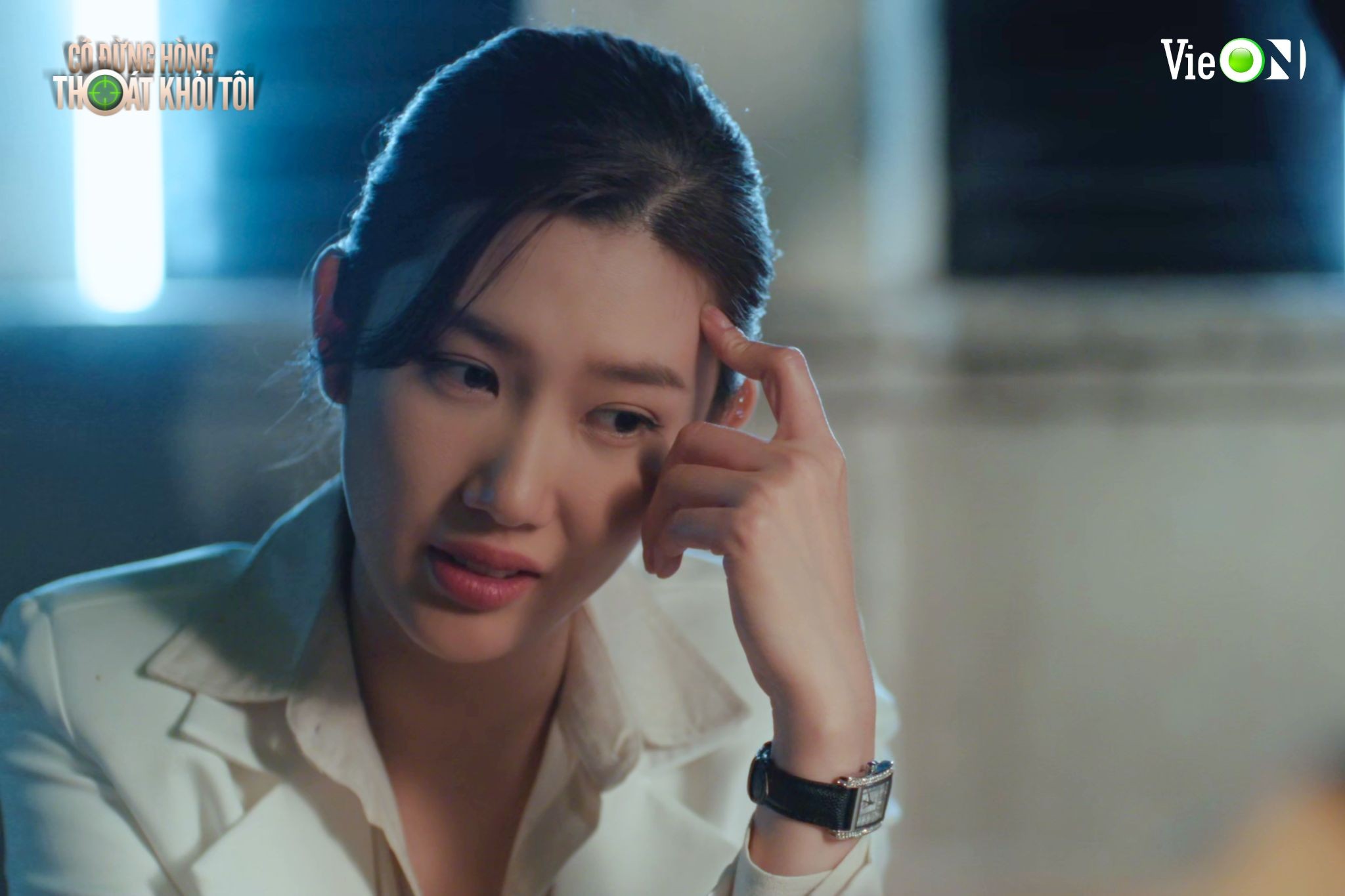 Otis ăn hơn 10 cú tát của Á hậu Thủy Tiên khi quay cảnh ân ái trong 'Cô đừng hòng thoát khỏi tôi'