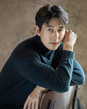 Một năm sau scandal con riêng, Jung Woo Sung kết hôn với bạn gái ngoài ngành