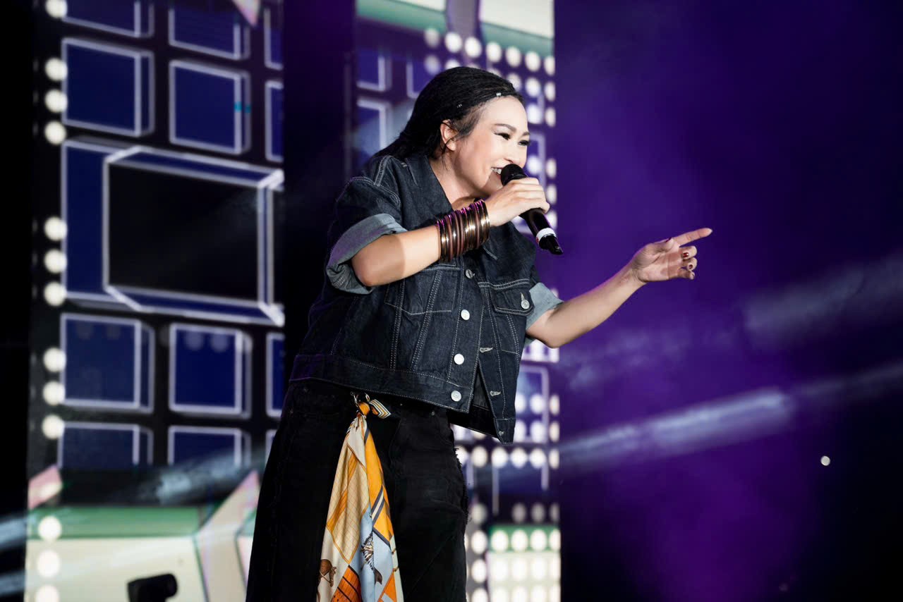 Chương trình 'Viết tiếp câu chuyện hòa bình' phục vụ cán bộ, chiến sĩ tham gia Lễ kỷ niệm 80 năm Cách mạng tháng Tám và Quốc khánh 2/9