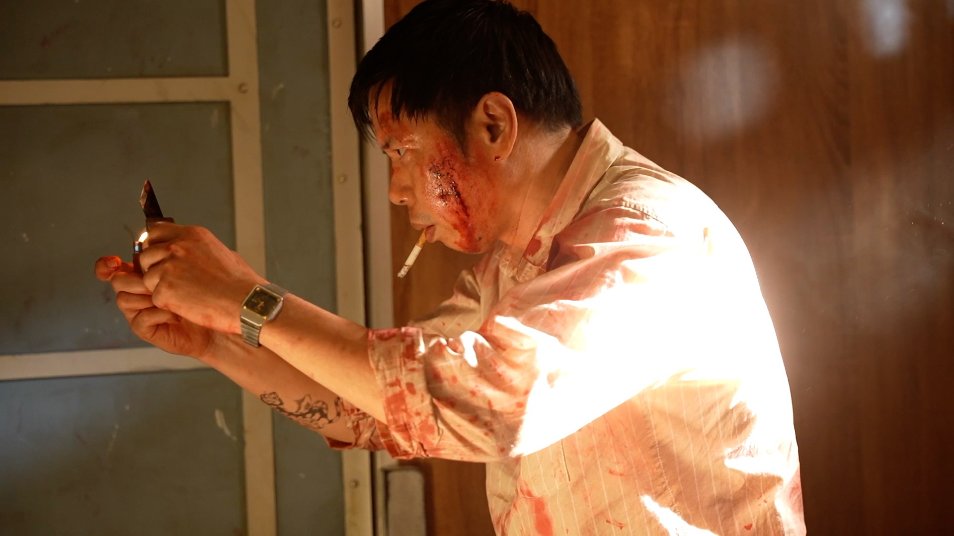 Thái Hòa từ lính du kích anh hùng trong 'Địa đạo' nay trở thành không tặc âm mưu cướp máy bay ở 'Tử chiến trên không'