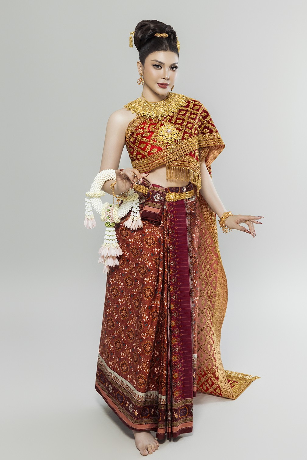 Vừa đăng ký dự thi, Lily Chen đồng thời là Giám đốc bản quyền khu vực Tây Ninh của 'Miss Grand Vietnam 2025'