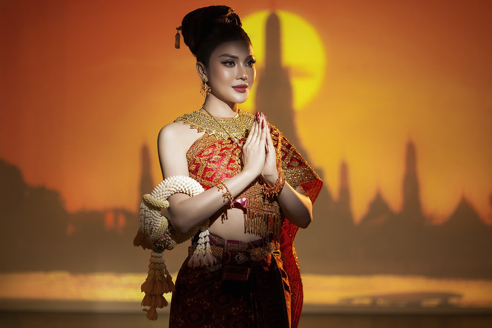 Vừa đăng ký dự thi, Lily Chen đồng thời là Giám đốc bản quyền khu vực Tây Ninh của 'Miss Grand Vietnam 2025'