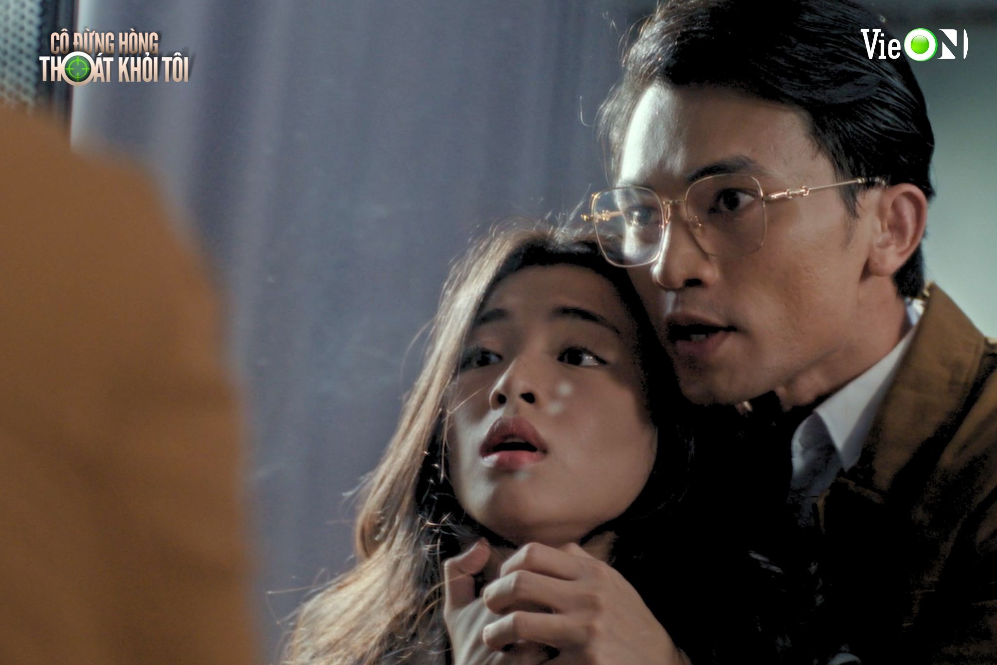 'Cô đừng hòng thoát khỏi tôi': Quay cảnh bị bạo hành suốt 4 ngày, Lan Thy sang chấn đến mức bỏ ăn bỏ uống