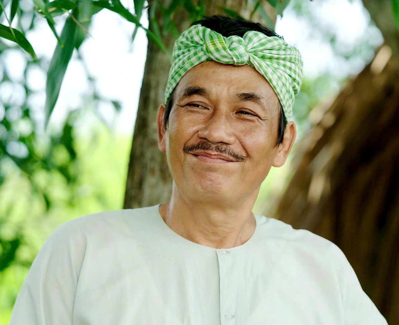 Diễn viên Nguyễn Sơn miệt mài trên phim trường vì một 'khán giả đặc biệt'