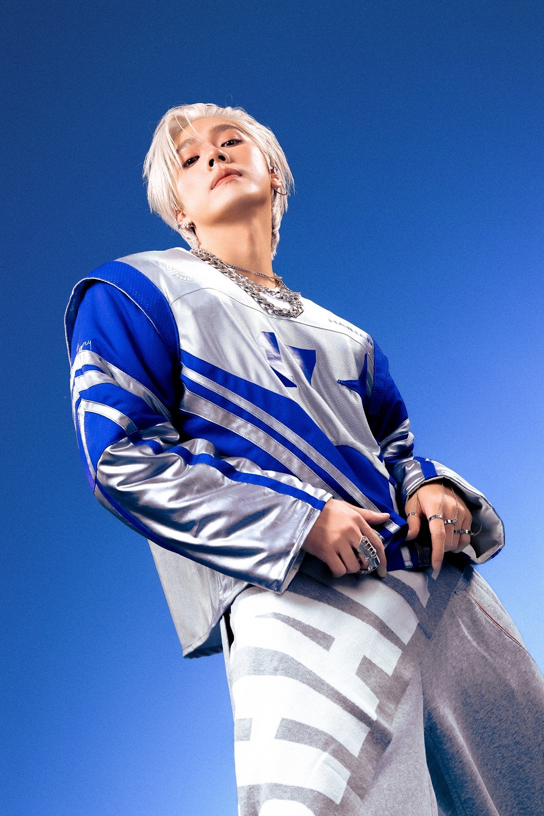 Quán quân 'Quý ông đại chiến' Hải Nam không ngại 'múa lửa lắc vòng' khi đến với 'Anh trai 'Say Hi' 2025'