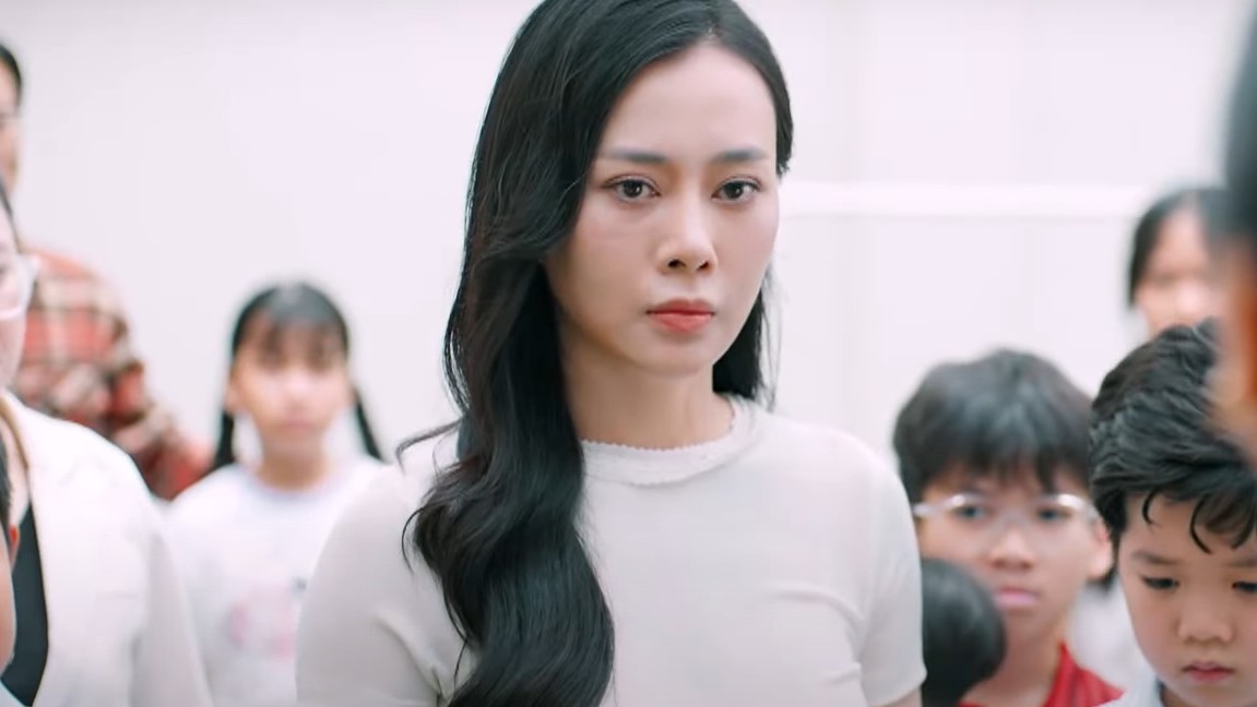 Trái chiều ý kiến về diễn xuất và tạo hình của Phương Oanh và Quỳnh Kool trong phim mới