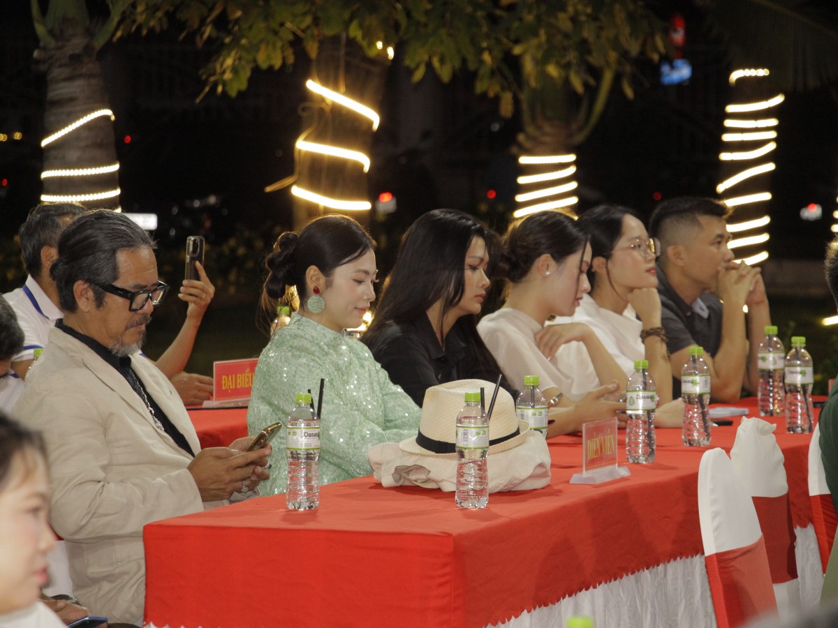 Khai mạc Đợt phim Kỷ niệm 80 năm Cách mạng tháng Tám và Quốc khánh 2-9 tại Đắk Lắk