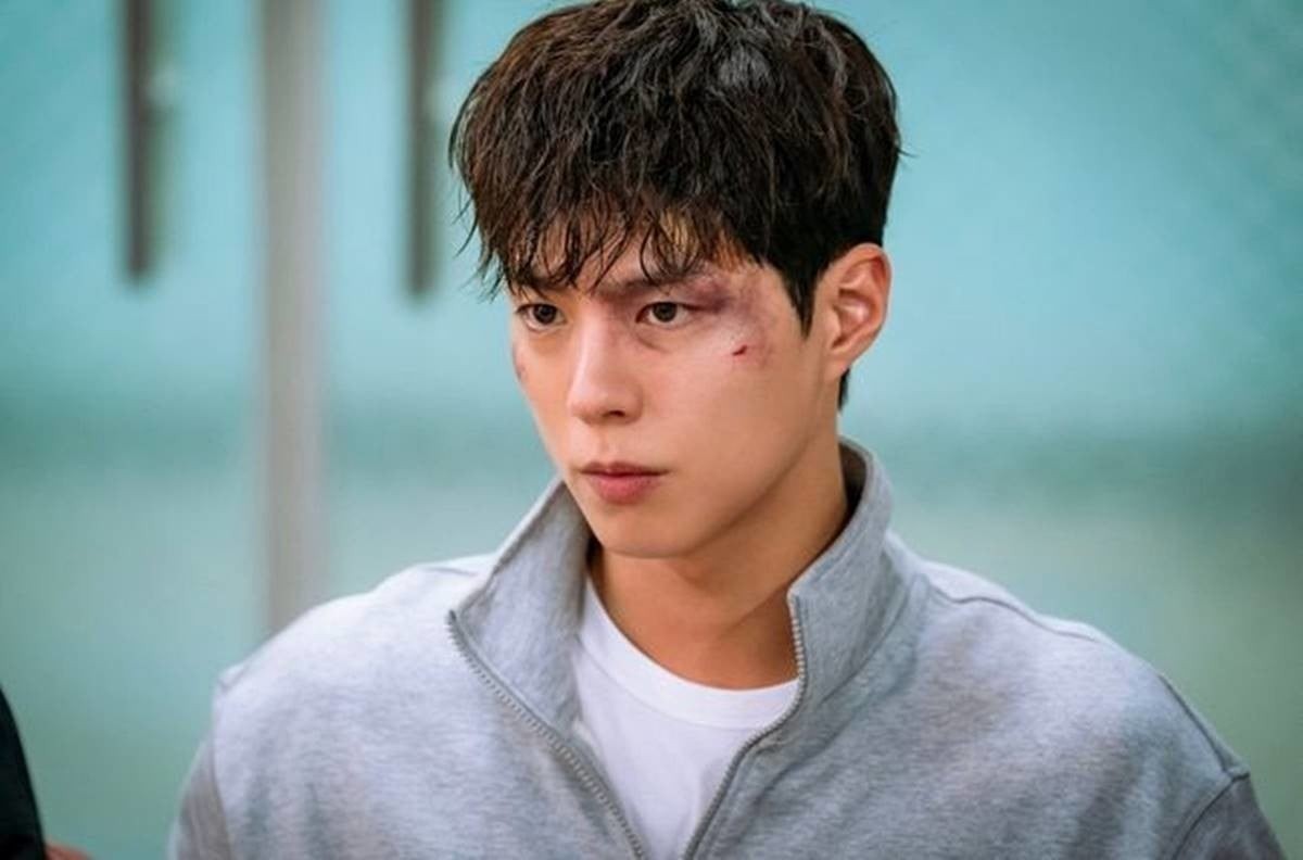 Park Bo Gum hóa địch thủ của Kim Nam Gil trong phim cổ trang mới Park Bo Gum hóa địch thủ của Kim Nam Gil trong phim cổ trang mới