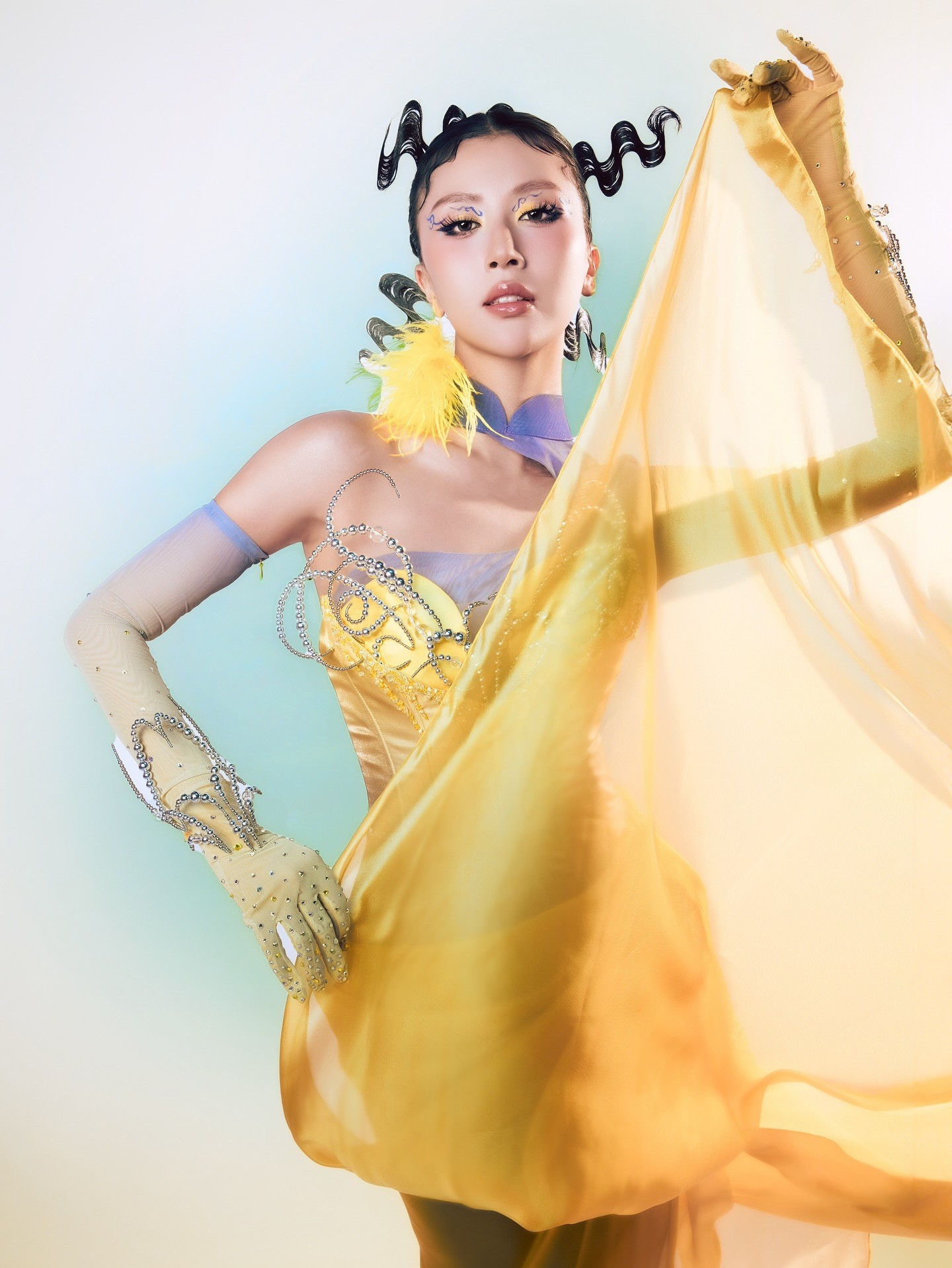 Quỳnh Anh Shyn: Từ Fashionista đến thí sinh "Em Xinh Say Hi" và màn tái hợp bất ngờ với Chipu