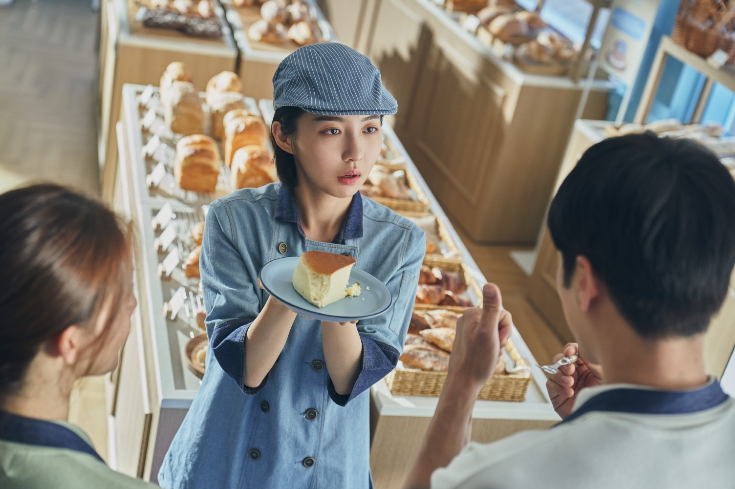 Bom tấn hài - kinh dị 'Em xinh tinh quái' quy tụ dàn sao đình đám Hàn Quốc, chuẩn bị đổ bộ rạp Việt tháng 9