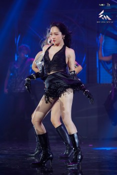 'Em xinh 'Say Hi' tập 12: Chung kết 1 khai màn với 8 tiết mục solo đầy cảm xúc