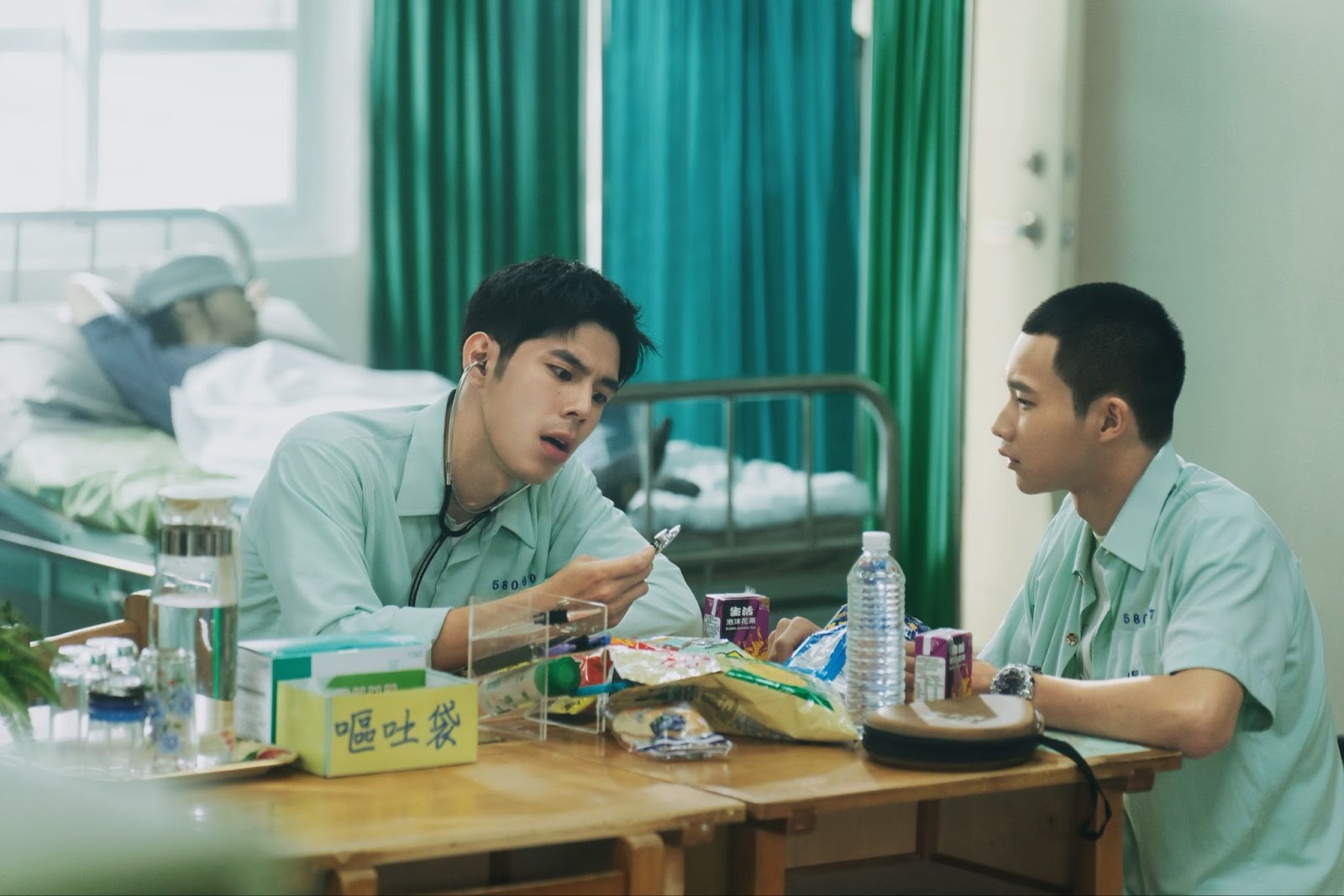 'Tôi có bệnh mới thích cậu': Chuyện tình tưởng bất thường, nhưng đẹp đến lạ thường