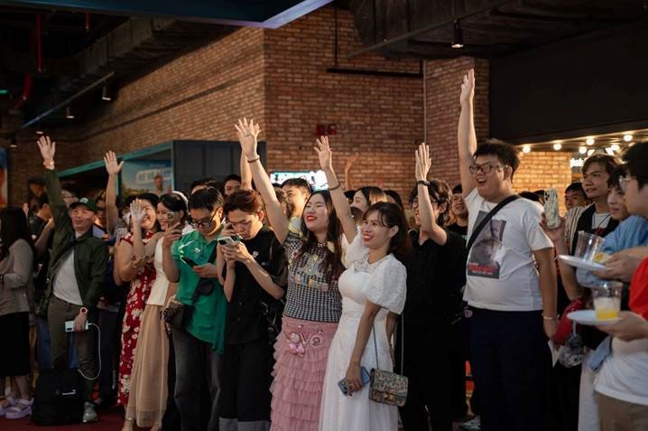 Tạm biệt mùa hè với 'Shin - Cậu bé Bút Chì: Nóng bỏng tay! Những vũ công siêu cay Kasukabe' – Món quà cho cả gia đình