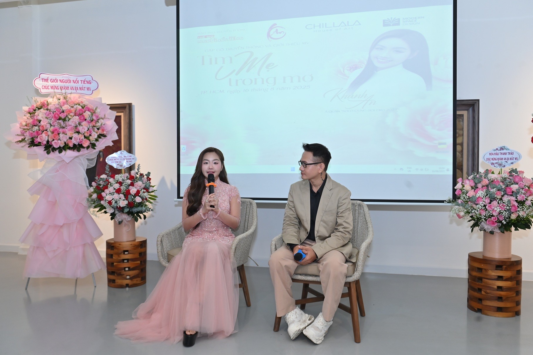 Á quân Khánh An có đến 2 bà mẹ trong MV 'Tìm mẹ trong mơ': NSƯT Phi Điểu và nghệ sĩ Thanh Hiền