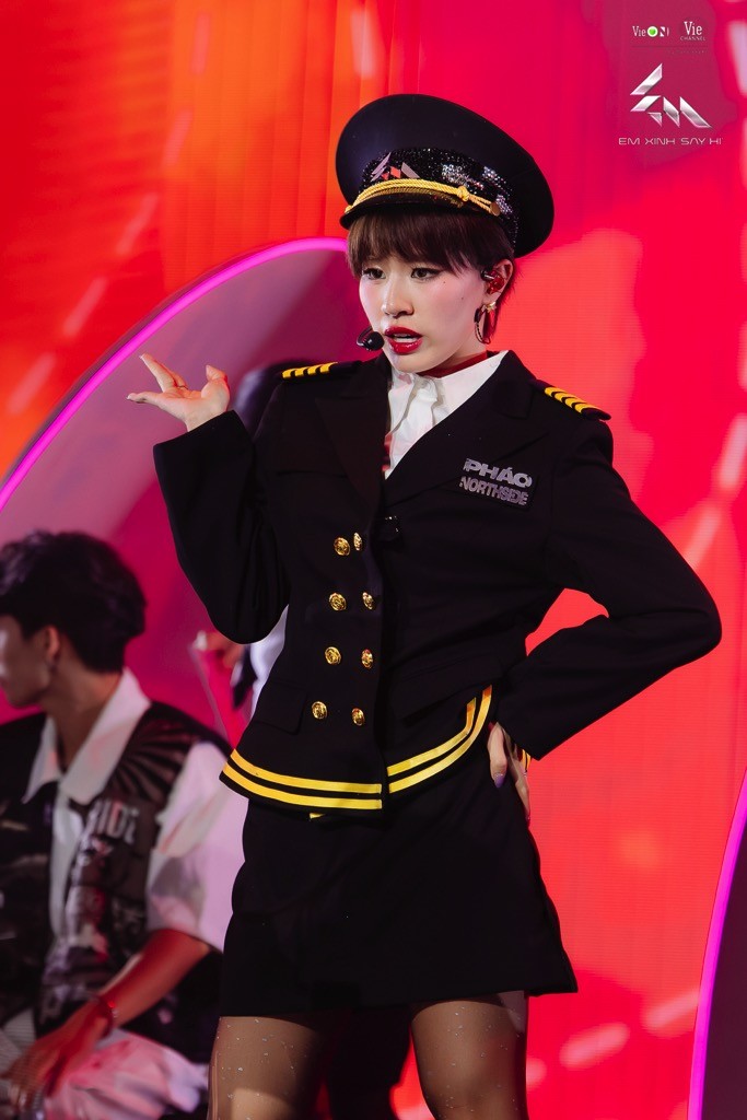 'Em xinh 'Say Hi' tập 13: Chung kết 1 hoàn tất với 8 tiết mục solo cuối cùng, từ nhẹ nhàng, chữa lành đến những bùng nổ, đột phá