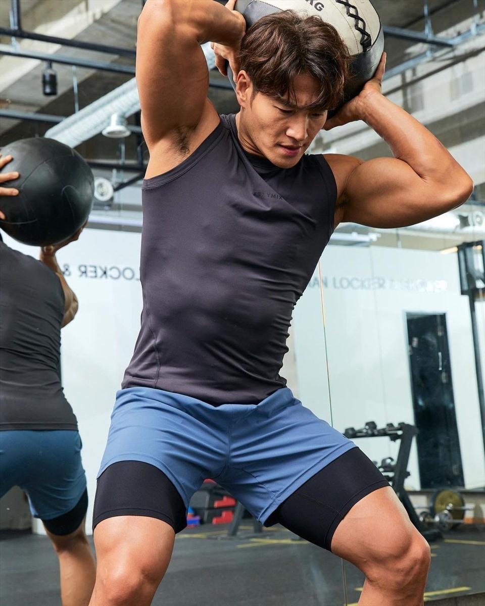 Kim Jong Kook giã từ đời độc thân, tuyên bố kết hôn