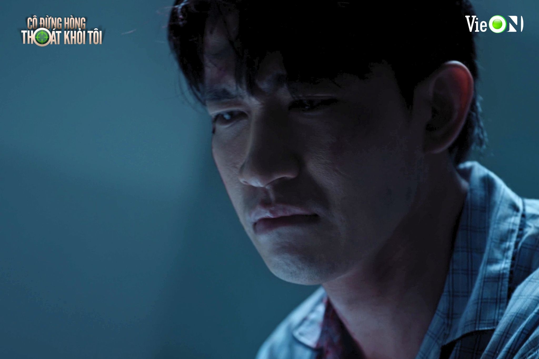 Võ Cảnh 'liều mình' vì vai diễn trong 'Cô đừng hòng thoát khỏi tôi'