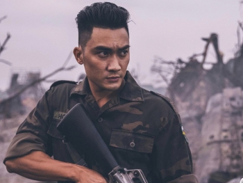 Nam vương Lương Gia Huy 'gây sốt' với tạo hình trong phim 'Mưa đỏ'