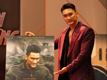 Đóng vai phản diện trong 'Mưa đỏ', Lương Gia Huy có sợ bị chỉ trích?