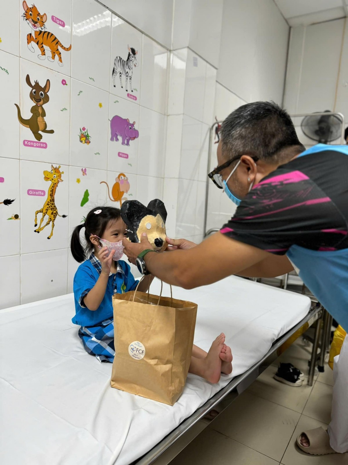 Viết tiếp hành trình gieo yêu thương, họa nụ cười cùng trẻ thơ