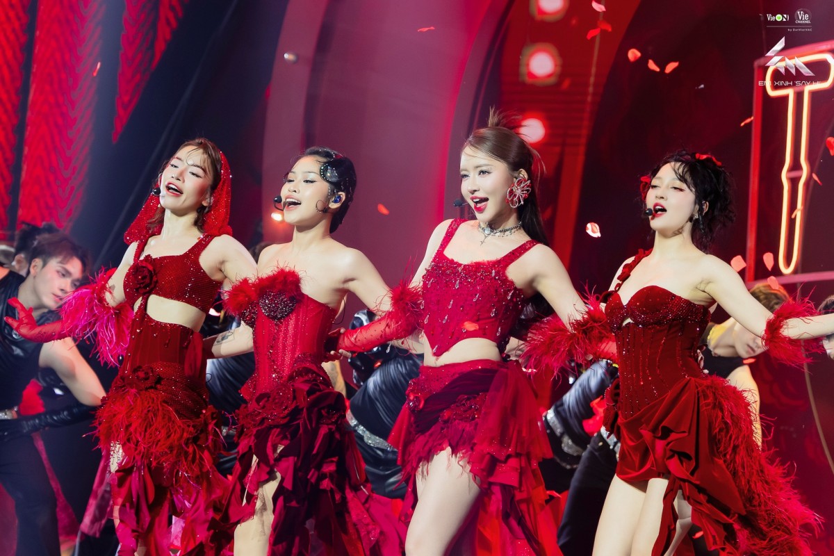 Đội hình ‘Best 5’ của ‘Em Xinh Say Hi’ lộ diện, gây tranh cãi vì điều gì?