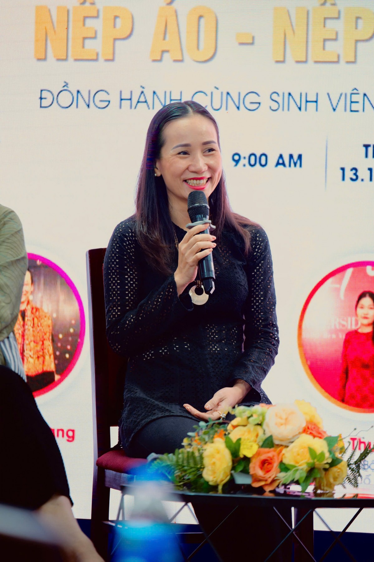 Nhà thiết kế Mi Trang – người tiên phong xây dựng hình ảnh áo bà ba hiện đại thông qua dự án 'Tôi yêu áo bà ba' và thương hiệu 'Bong Ba Ba'