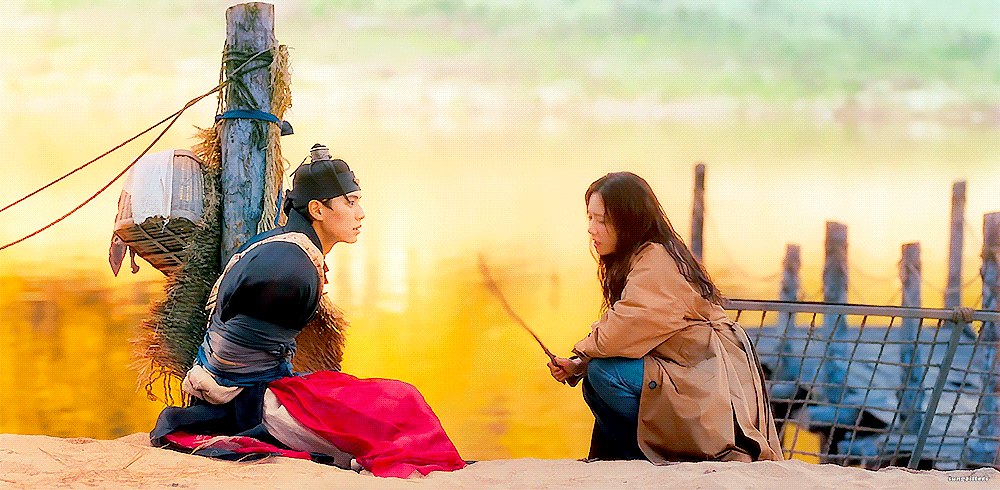 'Bon Appétit, Your Majesty' của YoonA (SNSD) gây sốt