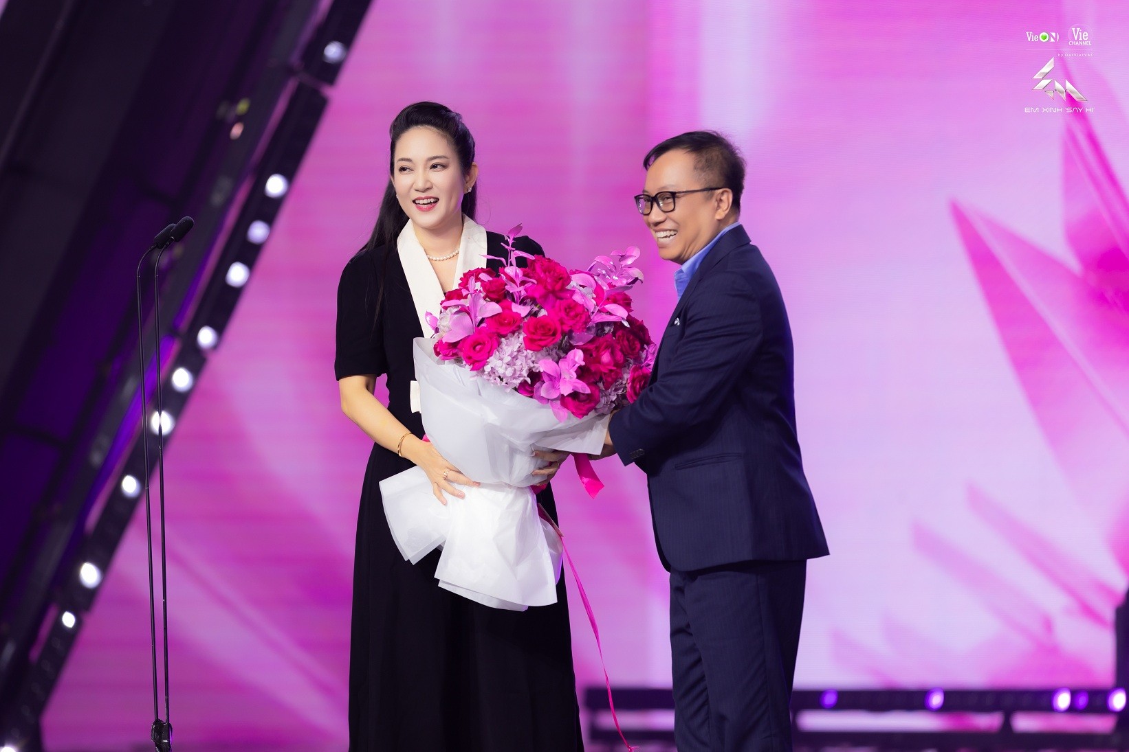 Em xinh Phương Mỹ Chi đoạt giải Quán quân 'Em xinh 'Say Hi'