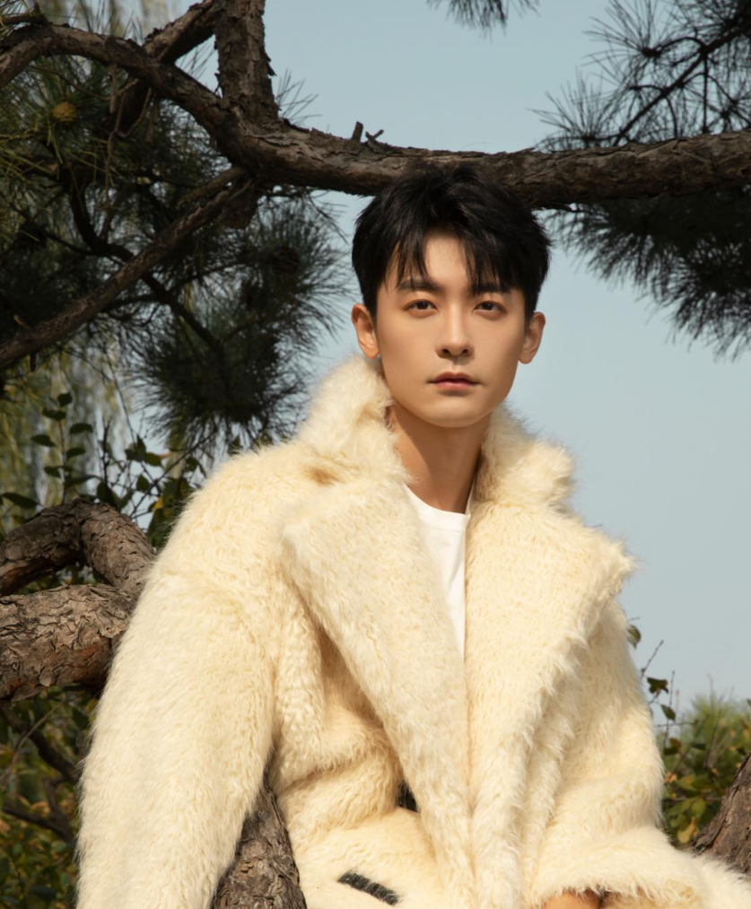 Sao nam lên tiếng về tin đồn tình cảm với Ngu Thư Hân